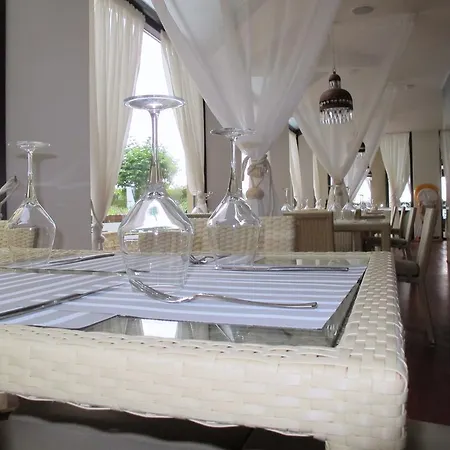 Apartament Oasis Vip Club - Boutique On The Beach Itself *