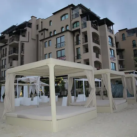 Oasis Vip Club - Boutique On The Beach Itself * Солнечный берег