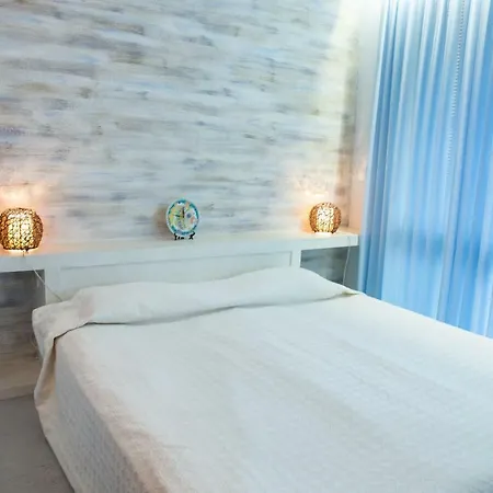 Oasis Vip Club - Boutique On The Beach Itself Апартаменты